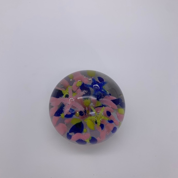 Stunning Vtg. Cobalt Blue Pink & Yellow Flowered Art Glass PAPERWEIGHT 3” - Picture 4 of 14